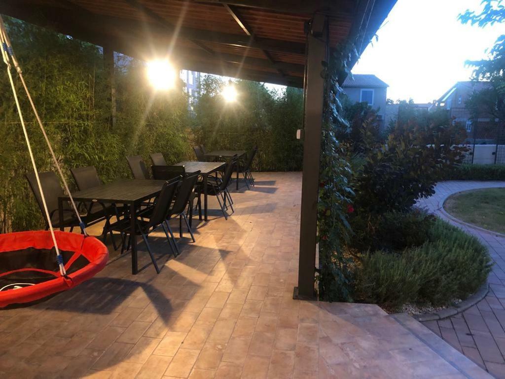 פרוי Villa Anja 1St Floor מראה חיצוני תמונה