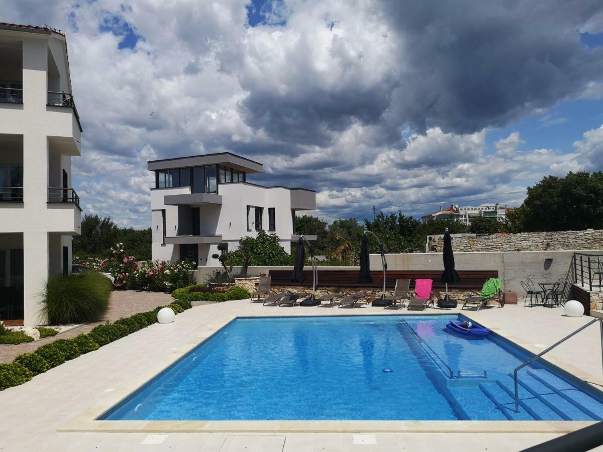 פרוי Villa Anja 1St Floor מראה חיצוני תמונה