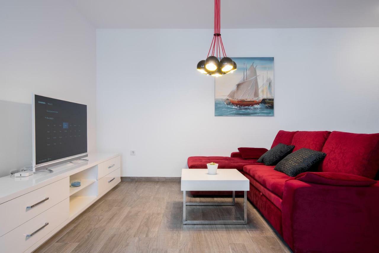 פרוי Villa Anja 1St Floor מראה חיצוני תמונה